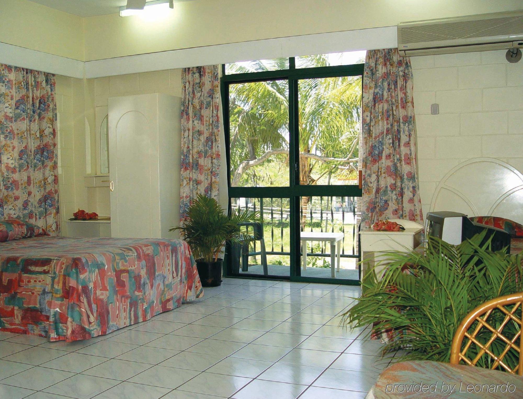 Grand Melanesian Hotel Нади Екстериор снимка