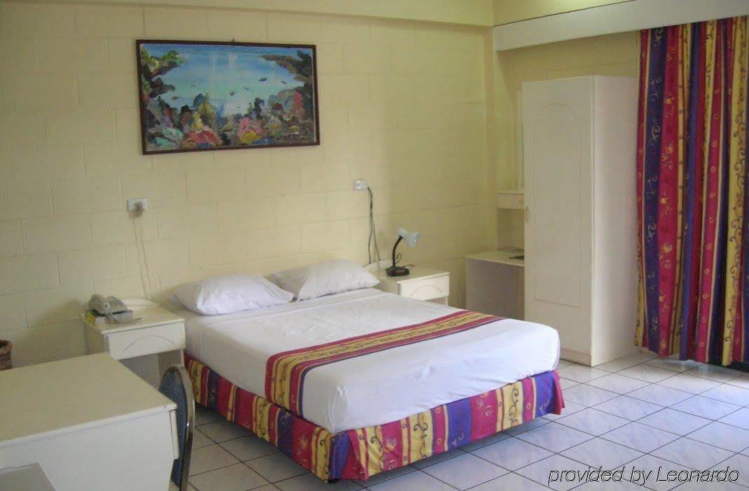 Grand Melanesian Hotel Нади Екстериор снимка