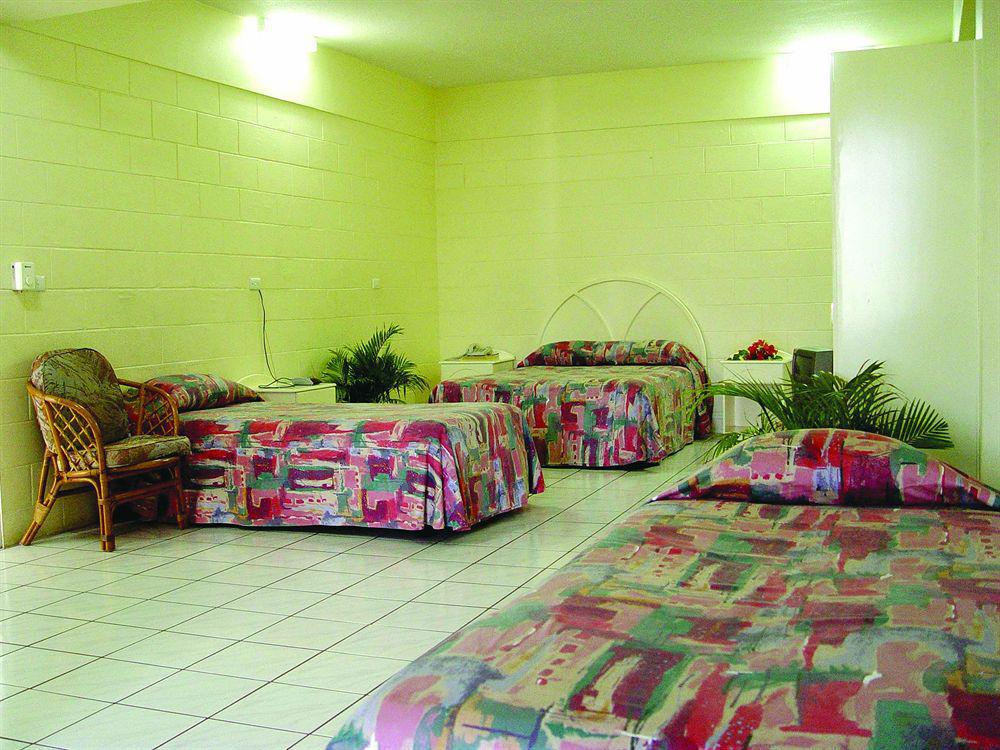 Grand Melanesian Hotel Нади Екстериор снимка